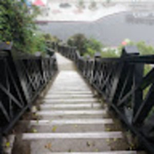 Meet your Posher, Yanick